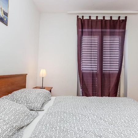 Dubravka Apartment Porec Bagian luar foto