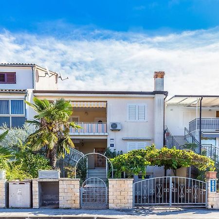 Dubravka Apartment Porec Bagian luar foto
