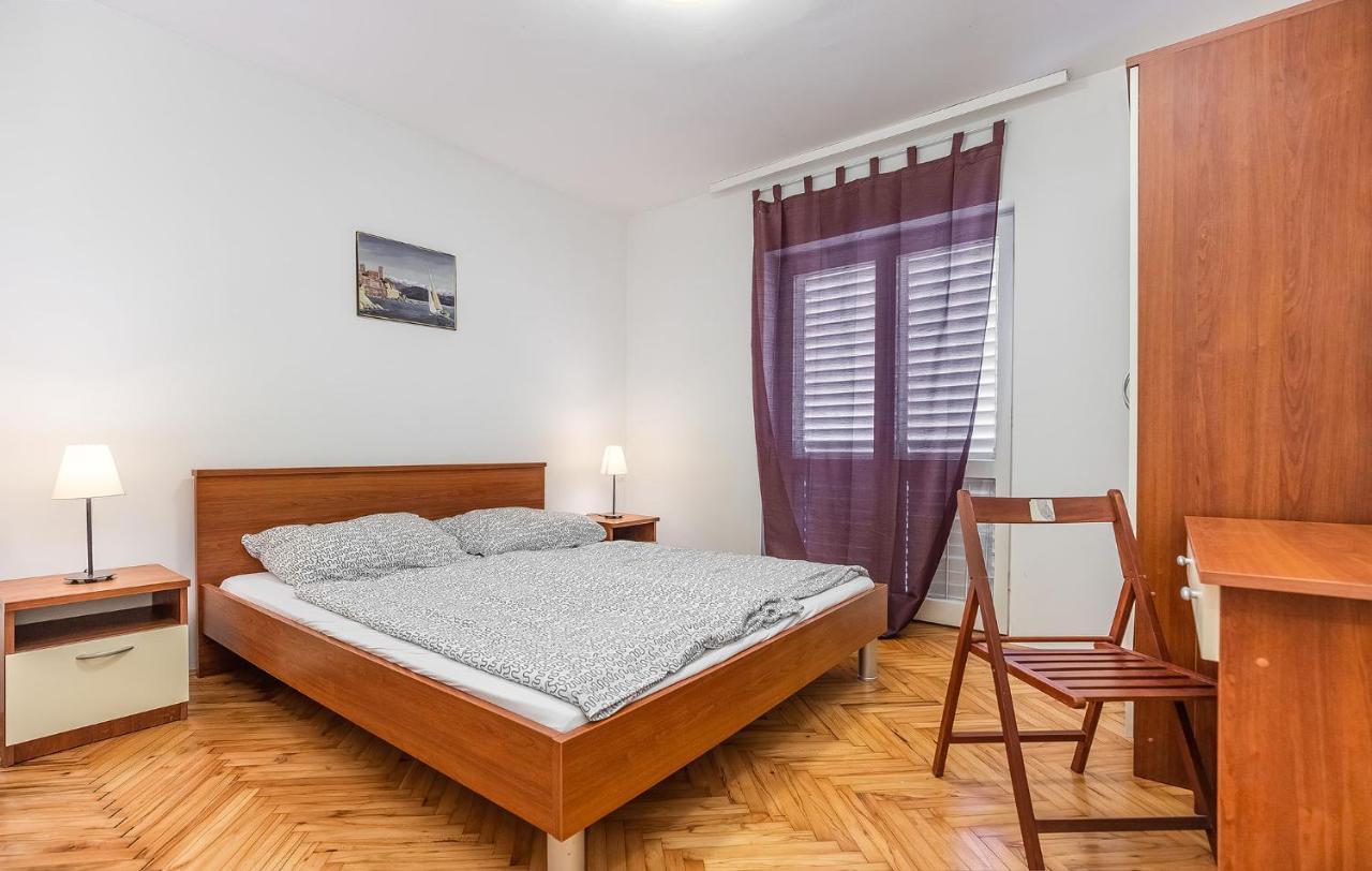 Dubravka Apartment Porec Bagian luar foto