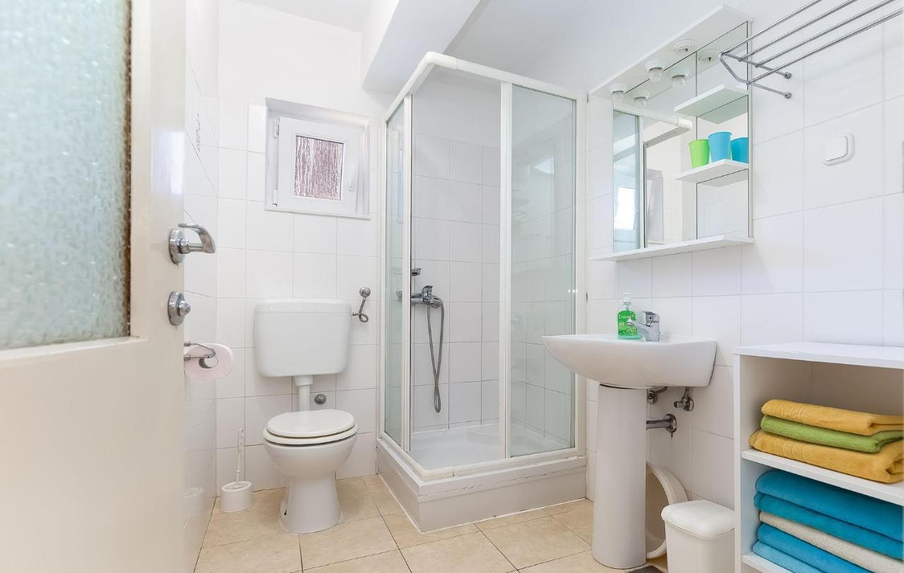 Dubravka Apartment Porec Bagian luar foto